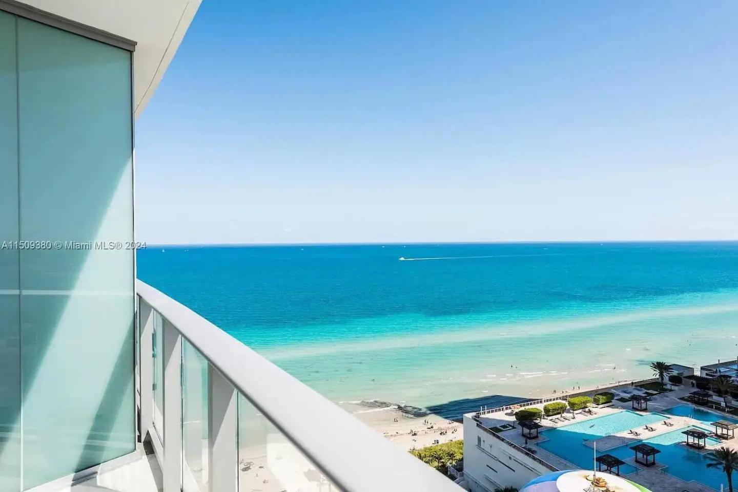 Upscale Comfort And Breathtaking Views At H Hollywood Residences By Zelloo Beverley Beach Exterior foto